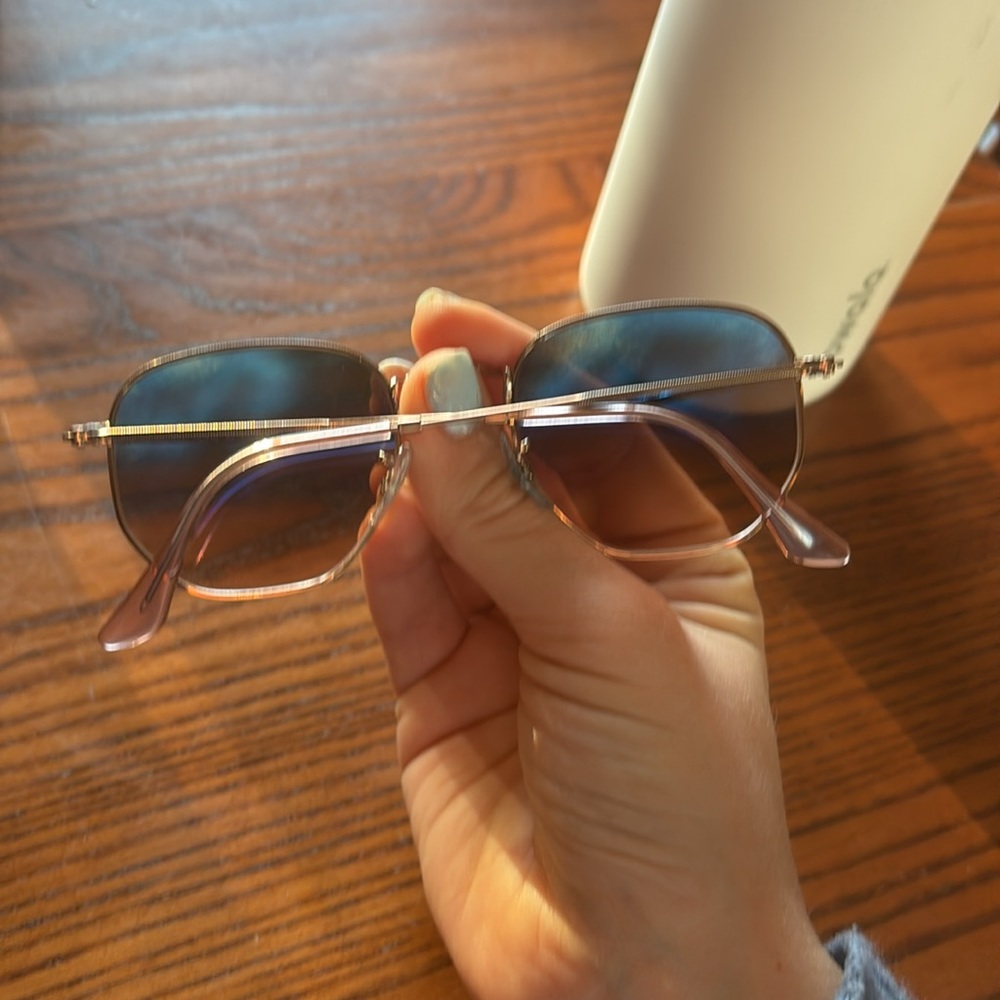 Hexagonal Flat Women’s Raybans - image 2